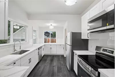 541 NE 70th Ave, Portland, OR 97213 - Photo 16