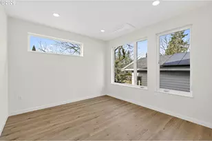 7280 NE Going St, Portland, OR 97218 - Photo 14