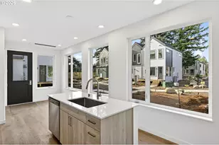 7280 NE Going St, Portland, OR 97218 - Photo 12