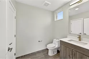 7280 NE Going St, Portland, OR 97218 - Photo 16