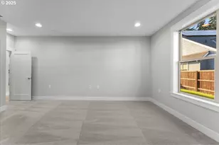 2405 NW 68th ST, Vancouver, WA 98665 - Photo 14