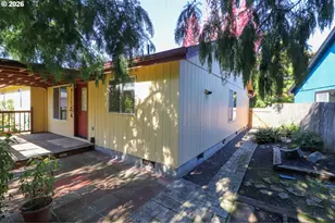 631 Nicholas Dr, Springfield, OR 97477 - Photo 42