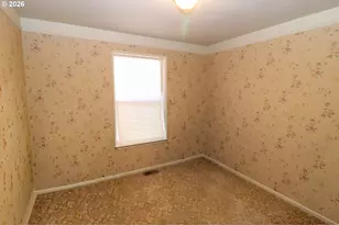 631 Nicholas Dr, Springfield, OR 97477 - Photo 30