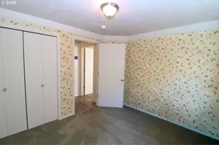 631 Nicholas Dr, Springfield, OR 97477 - Photo 26