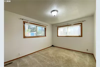 97987 Court St St, Brookings, OR 97415 - Photo 16