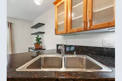 5700 NE 82nd Ave #32F, Vancouver, WA 98662 - Photo 12