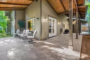 18800 SW Longacre St, Beaverton, OR 97003 - Photo 32