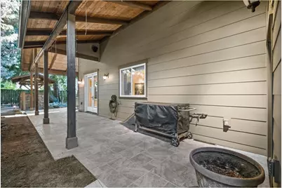 18800 SW Longacre St, Beaverton, OR 97003 - Photo 38