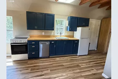 257 Bowler Ln, Oakland, OR 97462 - Photo 14