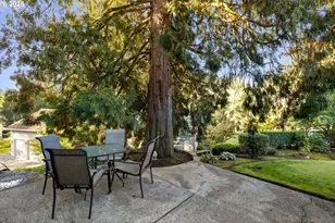 2925 SE Cleveland Dr, Gresham, OR 97080 - Photo 36