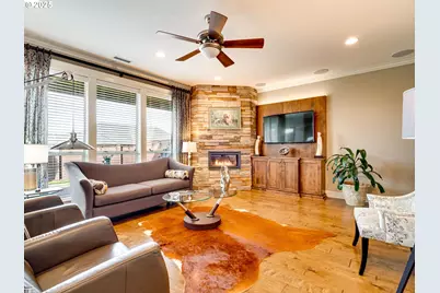 10600 NW 33rd Ave, Vancouver, WA 98685 - Photo 2