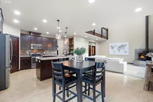 57214 E Marmot Rd, Sandy, OR 97055 - Photo 8