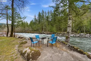 57214 E Marmot Rd, Sandy, OR 97055 - Photo 2