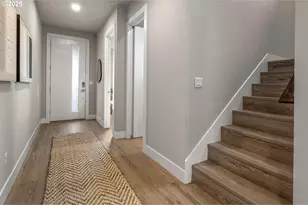 1204 NW 150th St, Vancouver, WA 98685 - Photo 4