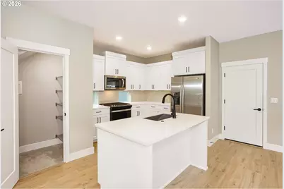 7235 SE Benedict St, Hillsboro, OR 97123 - Photo 6