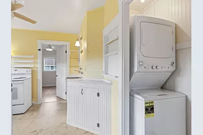 908/910 N Franklin St, Seaside, OR 97138 - Photo 32