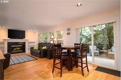 6270 SW Tillamook Pl, Beaverton, OR 97007 - Photo 10