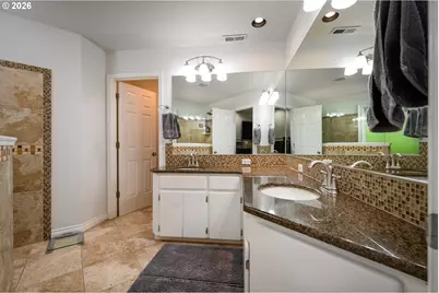 6270 SW Tillamook Pl, Beaverton, OR 97007 - Photo 28