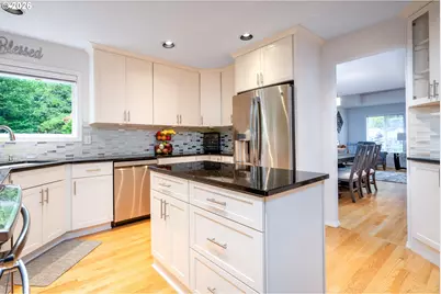 6270 SW Tillamook Pl, Beaverton, OR 97007 - Photo 14