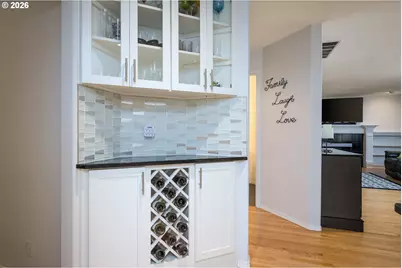 6270 SW Tillamook Pl, Beaverton, OR 97007 - Photo 16