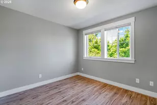 7941 N Courtenay Ave, Portland, OR 97203 - Photo 24