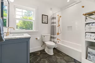 7985 SW Maple Dr, Portland, OR 97225 - Photo 16