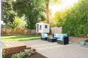 7985 SW Maple Dr, Portland, OR 97225 - Photo 38