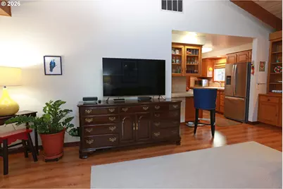 374 Blackfoot Ave, Eugene, OR 97404 - Photo 18