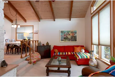 374 Blackfoot Ave, Eugene, OR 97404 - Photo 8