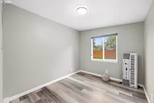 1510 E Taylor Ave, Cottage Grove, OR 97424 - Photo 14