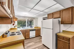14485 NW Perimeter Dr, Beaverton, OR 97006 - Photo 12