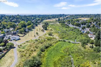 17214 NW Stoller Dr, Portland, OR 97229 - Photo 44