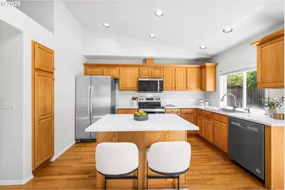 17214 NW Stoller Dr, Portland, OR 97229 - Photo 14