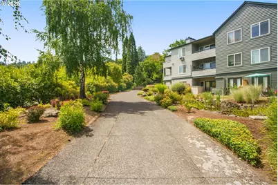 4980 S Landing Dr #301, Portland, OR 97239 - Photo 26