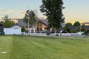 3465 Indiana Ave, Baker City, OR 97814 - Photo 2