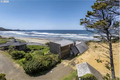 220 NW 68th St, Newport, OR 97365 - Photo 1