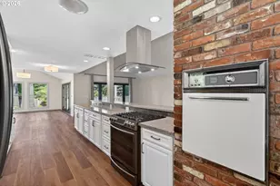 13795 SW Hargis Rd, Beaverton, OR 97008 - Photo 8