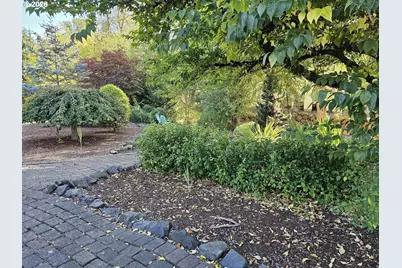 1395 NW West Meadows Dr, Salem, OR 97304 - Photo 24