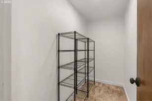 1995 Greiner St, Eugene, OR 97405 - Photo 12
