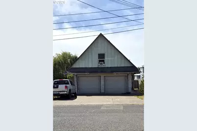 938 SW 11th St, Newport, OR 97365 - Photo 1