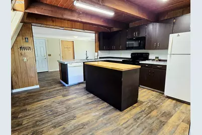 17735 Carpenterville Rd, Brookings, OR 97415 - Photo 16
