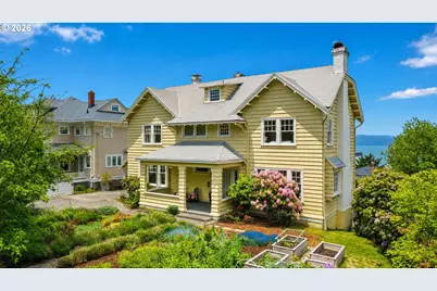 1684 Irving Ave, Astoria, OR 97103 - Photo 1