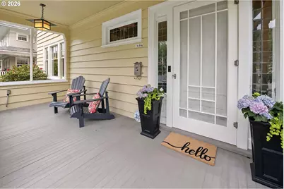 1684 Irving Ave, Astoria, OR 97103 - Photo 4