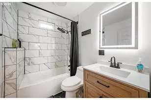 422 Elder St, Drain, OR 97435 - Photo 16