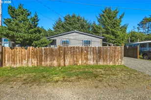 648 S Coral St, Rockaway Beach, OR 97136 - Photo 28
