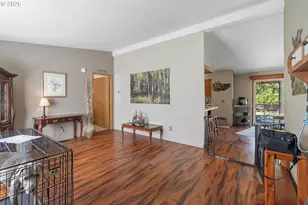 3225 Senecal Creek Dr, Woodburn, OR 97071 - Photo 4