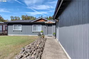 3225 Senecal Creek Dr, Woodburn, OR 97071 - Photo 2