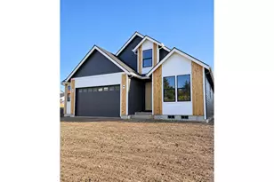 848 W Grant St, Carlton, OR 97111 - Photo 2