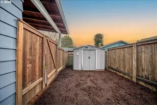 9525 9533 N Leonard St, Portland, OR 97203 - Photo 46