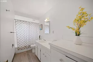 9525 9533 N Leonard St, Portland, OR 97203 - Photo 18